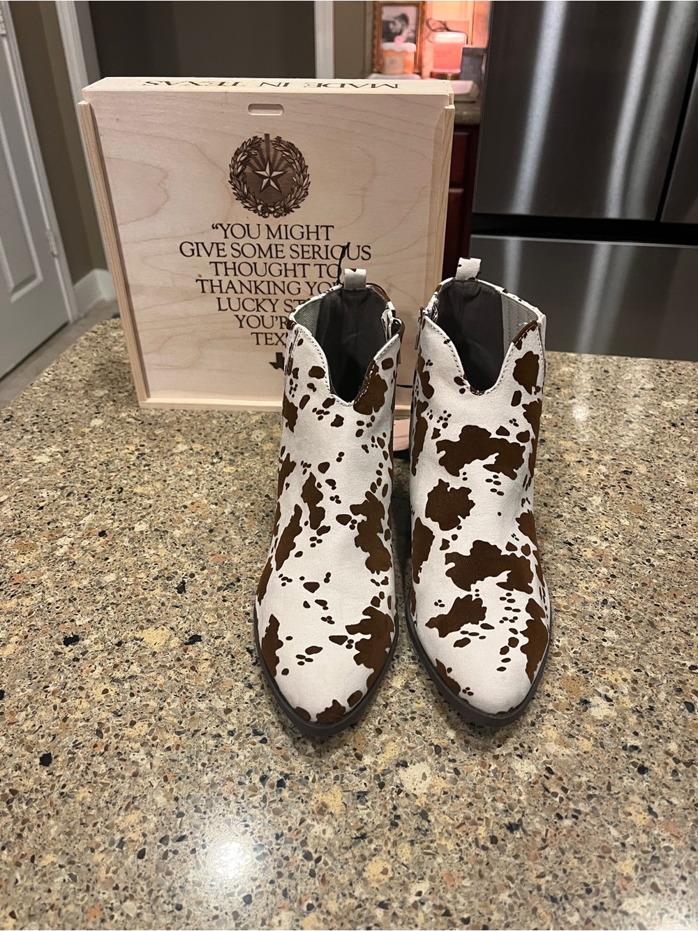 ARULA Lottie Calf Suede Booties in Cream/Brown size 10